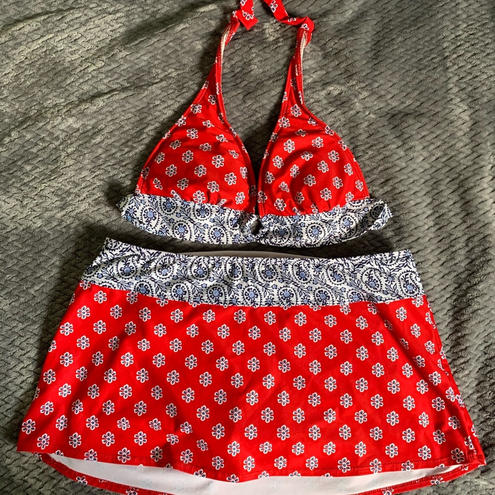 🌸 2 piece bathing suit